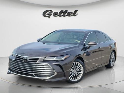 Brownstone 2019 Toyota Avalon Limited