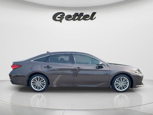 Brownstone 2019 Toyota Avalon Limited