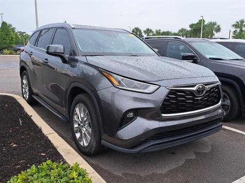 2021 Toyota Highlander Limited