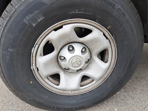 2020 Toyota Tacoma SR