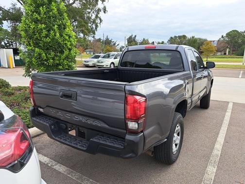 2020 Toyota Tacoma SR