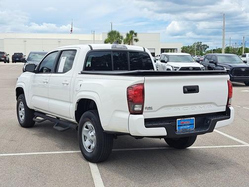 2022 Toyota Tacoma SR