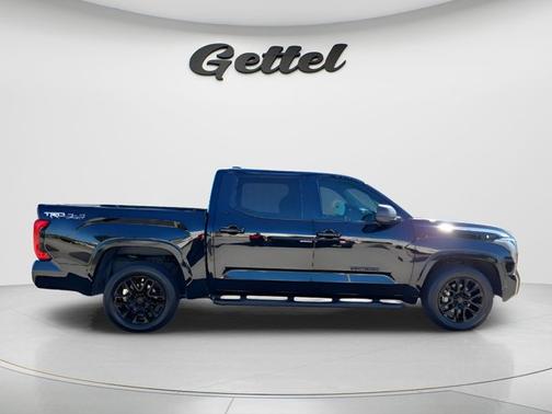Midnight Black Metallic 2024 Toyota Tundra SR5
