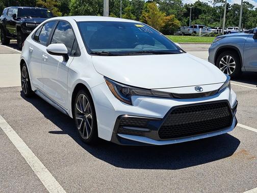 2022 Toyota Corolla SE