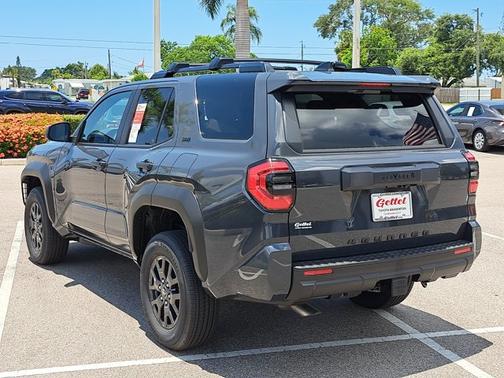 2025 Toyota 4Runner SR5