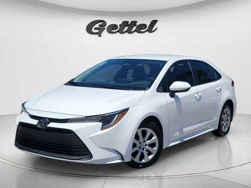 Ice Cap 2025 Toyota Corolla LE