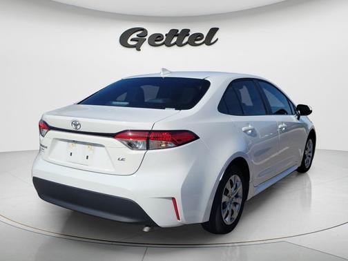 Ice Cap 2025 Toyota Corolla LE