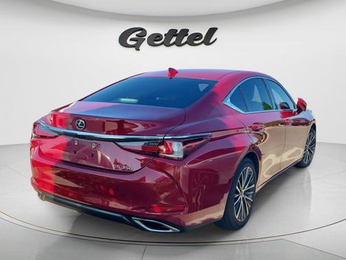 Matador Red Mica 2024 Lexus ES 350 Base
