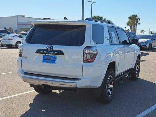 2024 Toyota 4Runner TRD Off Road