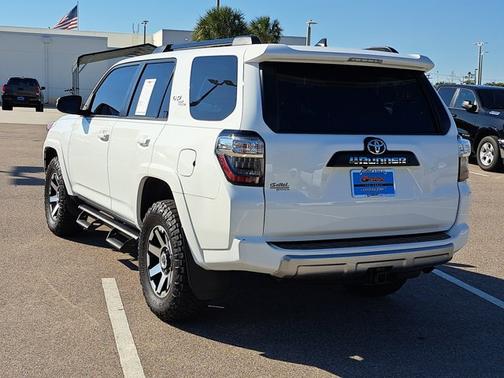 2024 Toyota 4Runner TRD Off Road