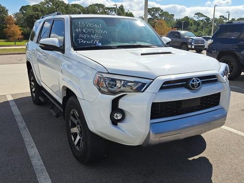 2024 Toyota 4Runner TRD Off Road