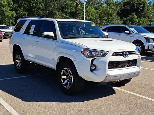 2024 Toyota 4Runner TRD Off Road