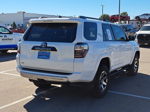 2024 Toyota 4Runner TRD Off Road