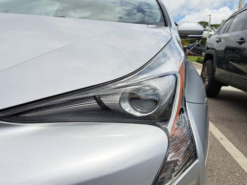 2017 Toyota Prius Four Touring