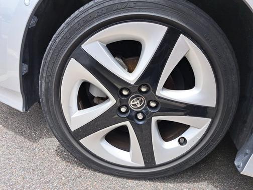 2017 Toyota Prius Four Touring