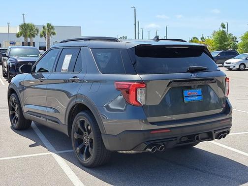 2020 Ford Explorer ST