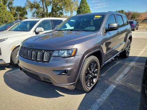 2018 Jeep Grand Cherokee Altitude
