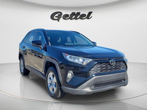 Midnight Black Metallic 2021 Toyota RAV4 XLE