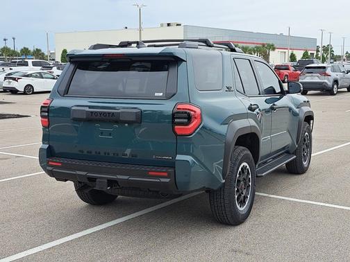2025 Toyota 4Runner TRD Off Road