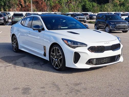 2022 Kia Stinger GT2