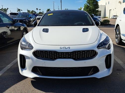 2022 Kia Stinger GT2