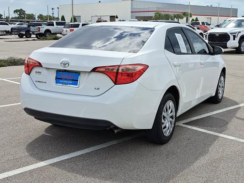 2017 Toyota Corolla LE