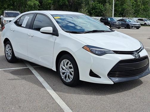 2017 Toyota Corolla LE