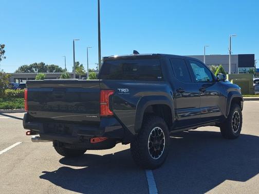 2025 Toyota Tacoma TRD Off Road