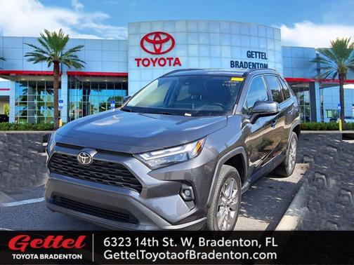 2022 Toyota RAV4 XLE Premium