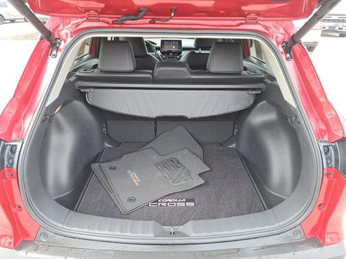 2022 Toyota Corolla Cross XLE