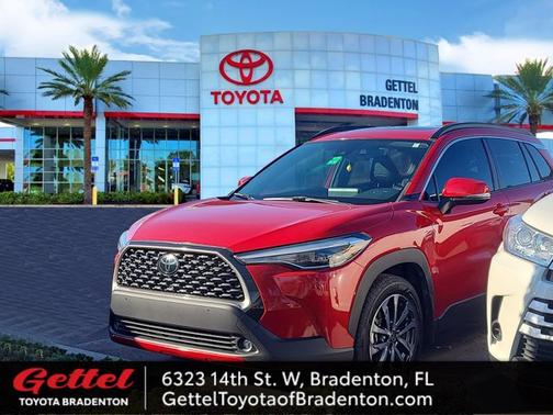 2022 Toyota Corolla Cross XLE