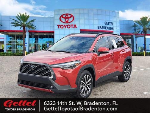 2022 Toyota Corolla Cross XLE
