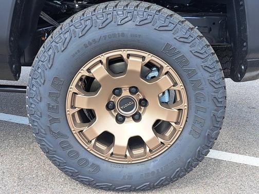 2025 Toyota Tacoma Base