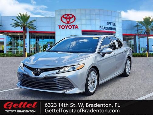 2019 Toyota Camry XLE