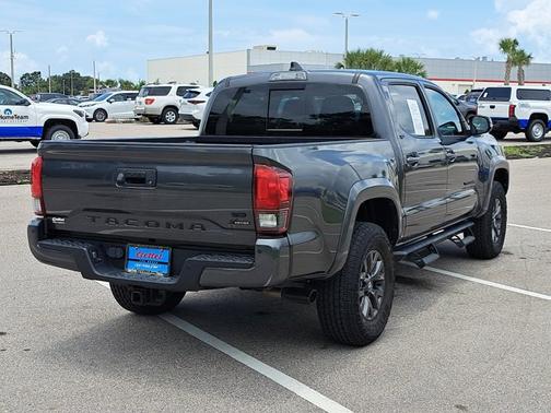 2022 Toyota Tacoma SR5