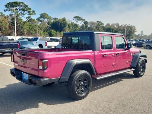 2024 Jeep Gladiator Sport