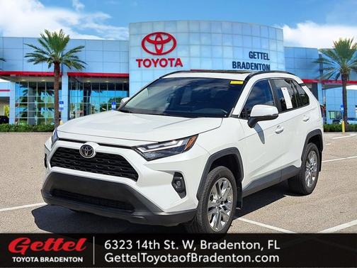 2023 Toyota RAV4 XLE Premium