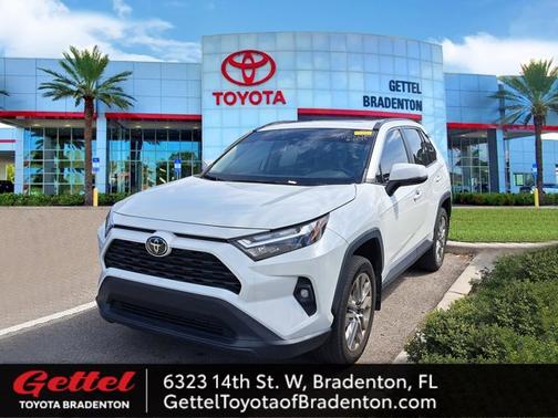2023 Toyota RAV4 XLE Premium