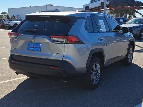 2025 Toyota RAV4 Hybrid Hybrid LE