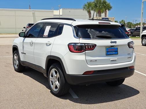 2023 Jeep Compass Latitude