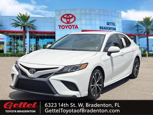 2019 Toyota Camry SE