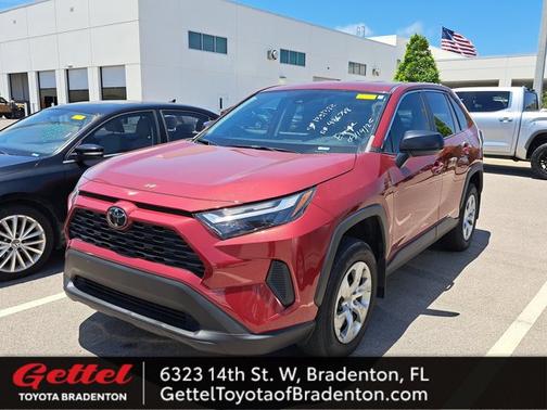 2023 Toyota RAV4 LE