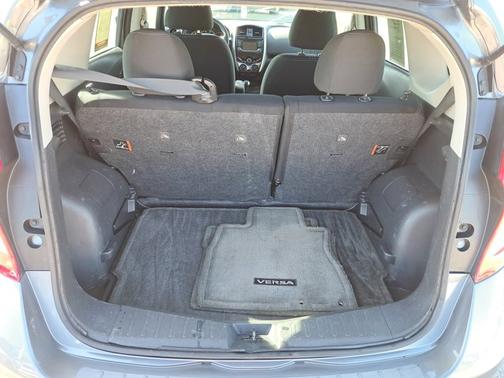 2016 Nissan Versa Note SV