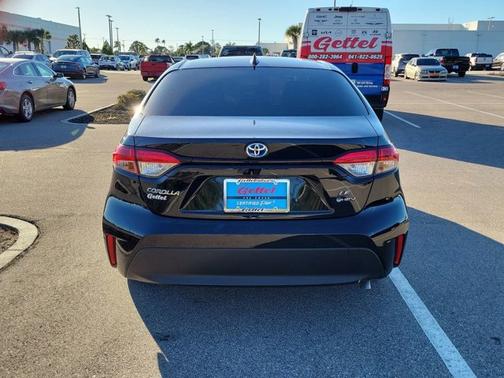 2025 Toyota Corolla Hybrid Hybrid LE