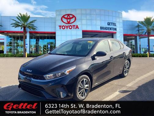 2023 Kia Forte LXS