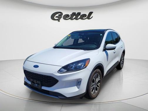 Oxford White 2020 Ford Escape SEL