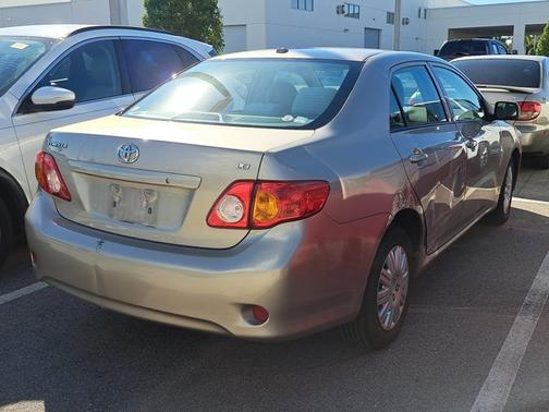 2010 Toyota Corolla LE