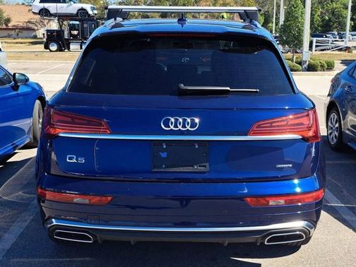 2023 Audi Q5 S line Premium Plus