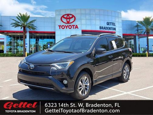 2017 Toyota RAV4 Hybrid XLE