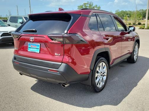 2023 Toyota RAV4 XLE